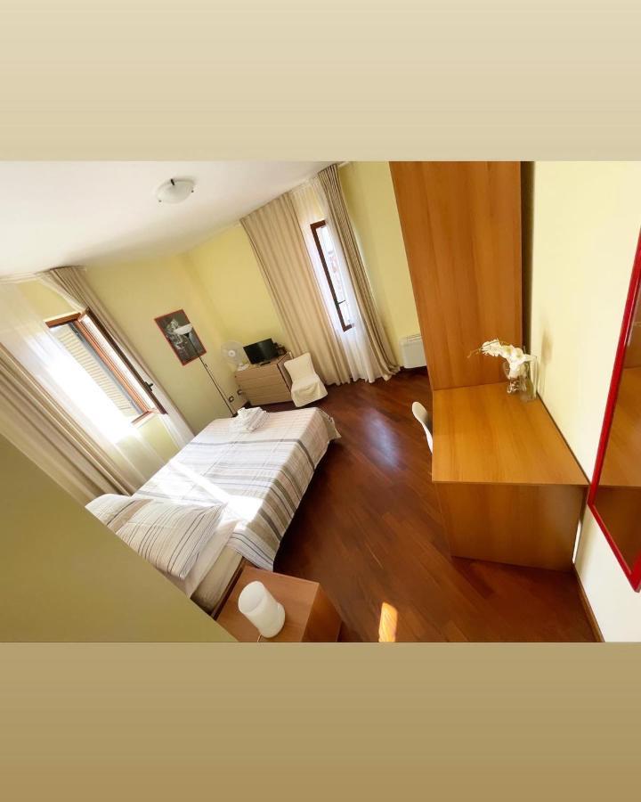 Dino'S B&B Casapulla Extérieur photo